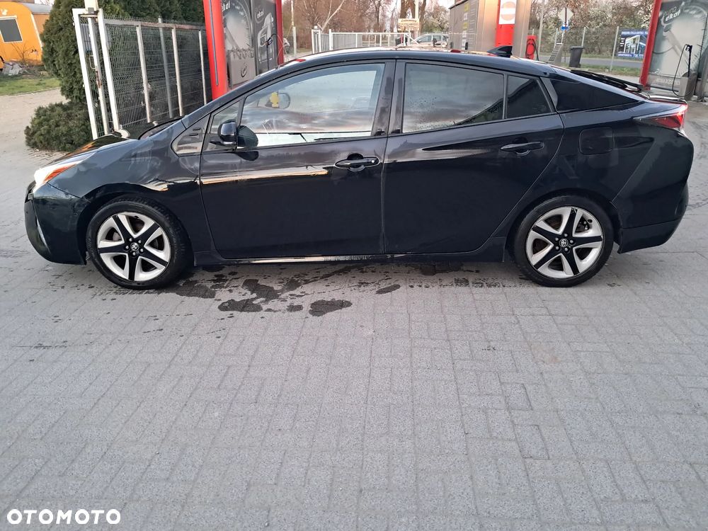 Toyota Prius 1.8 Hybrid Prestige - 9