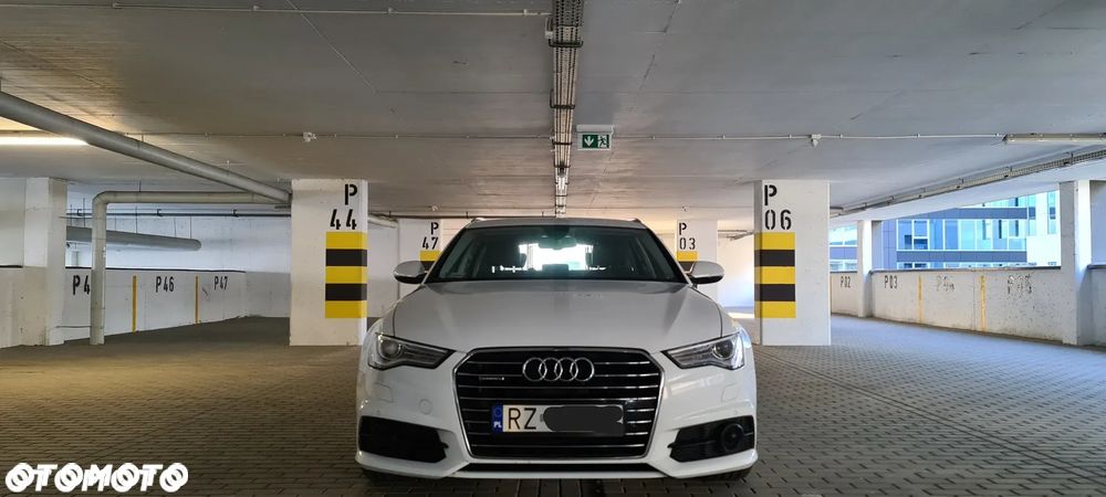 Audi A6 Avant 2.0 TDI Ultra S tronic - 12