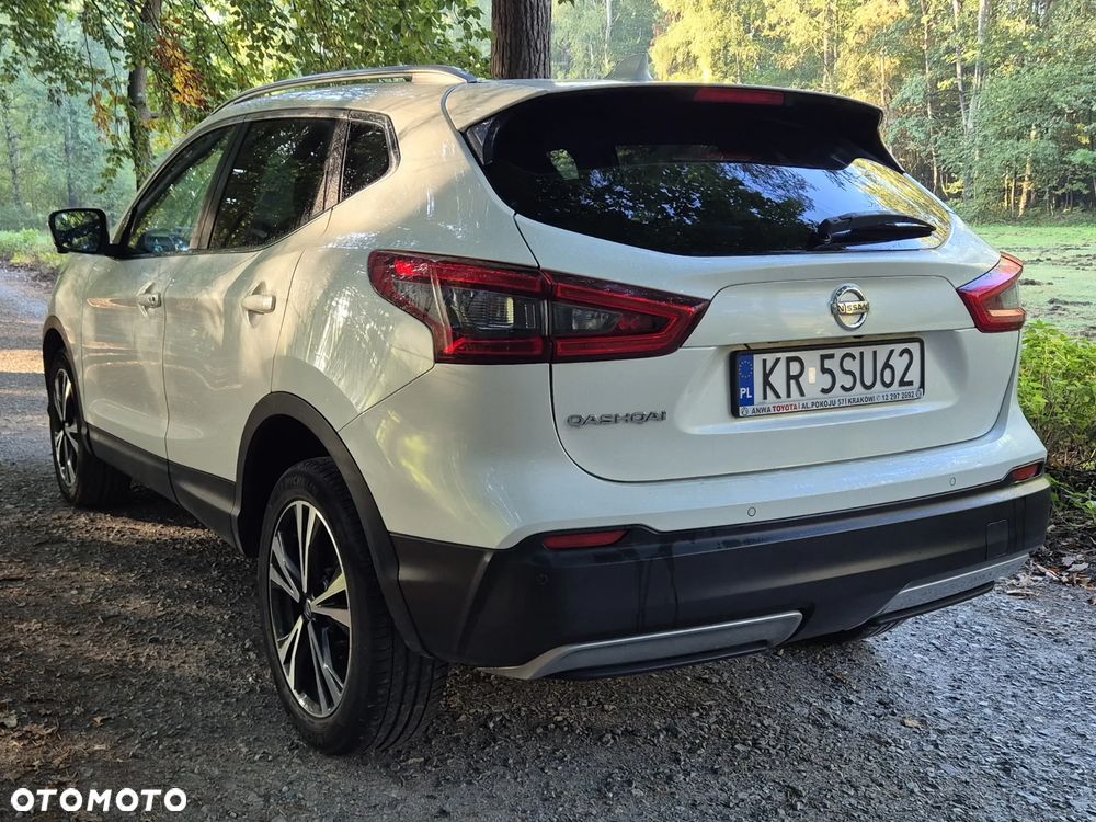 Nissan Qashqai 1.3 DIG-T N-Connecta DCT - 5