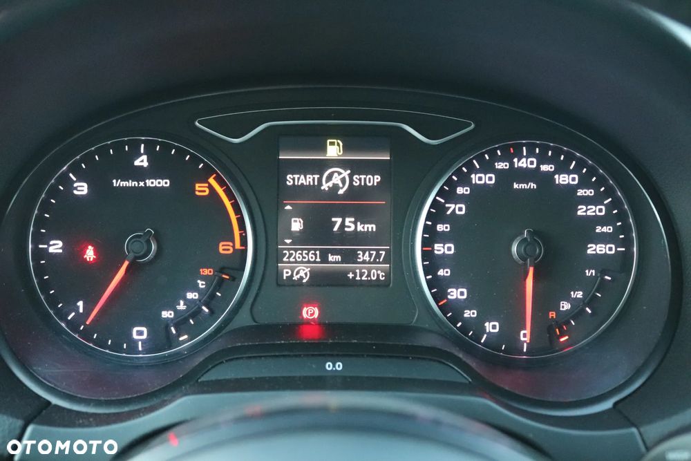 Audi A3 Sportback 2.0 TDI S tronic sport - 38