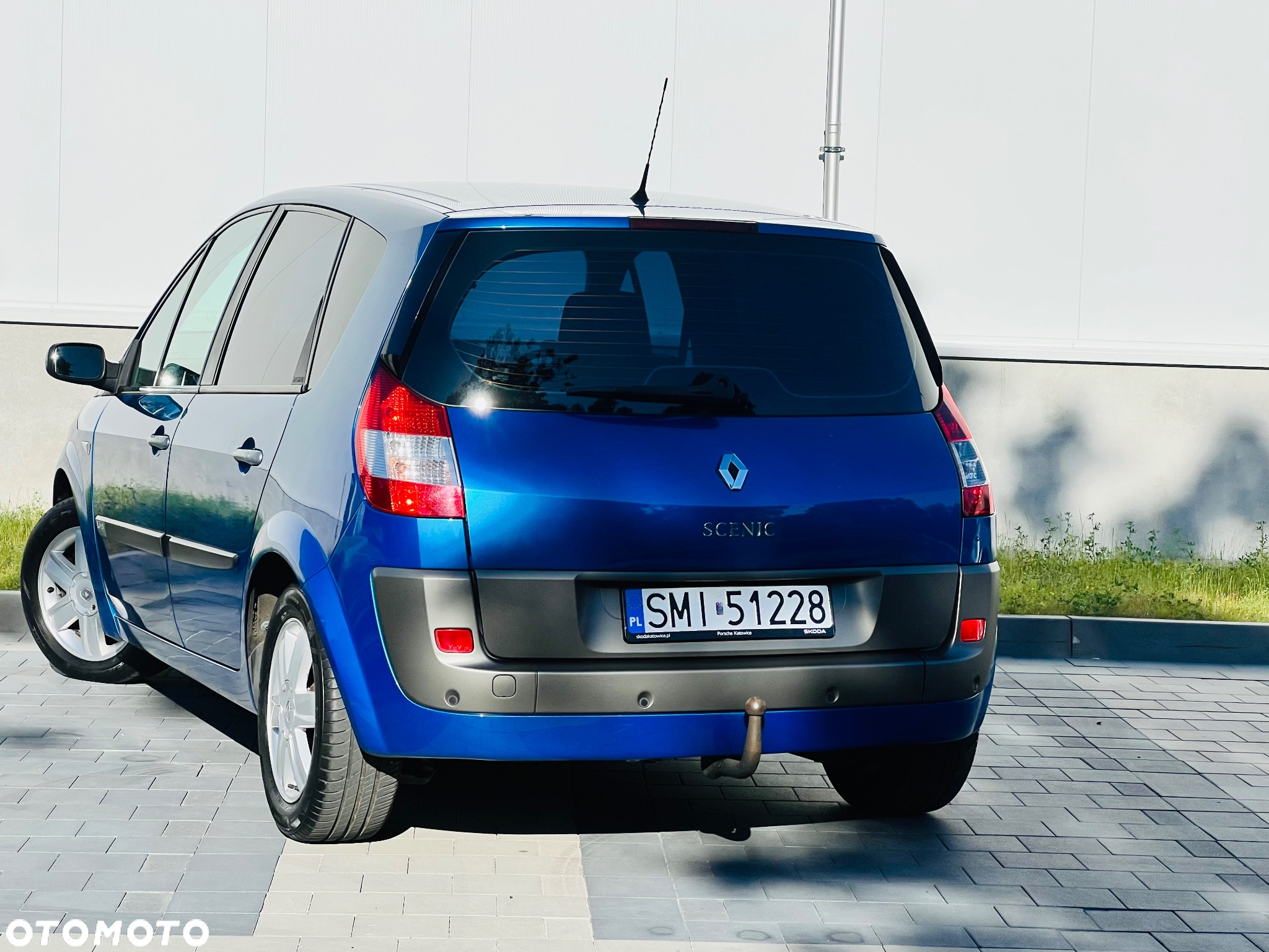 Renault Scenic 1.6 16V 110 Dynamique - 9