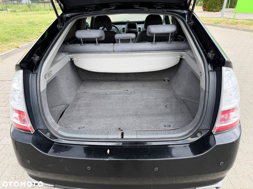 Toyota Prius 1.5 VVT-i Prestige - 18