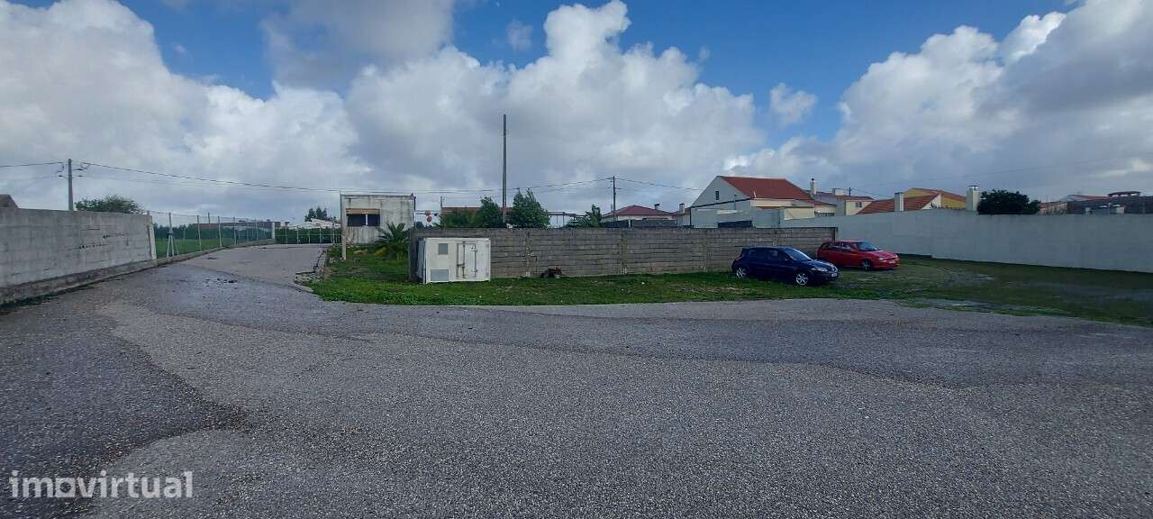 Venda judicial de armazéns com terreno em Lavos, Figueira da Foz - Grande imagem: 3/32