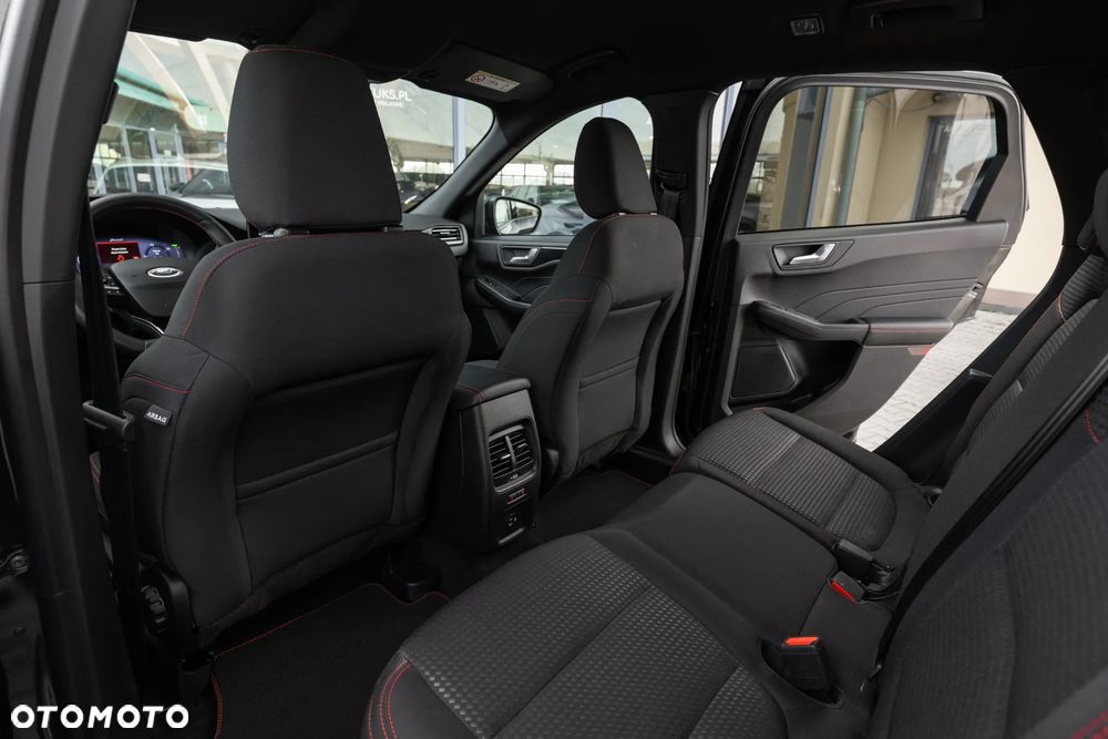 Ford Kuga 2.5 FHEV FWD ST-Line - 29
