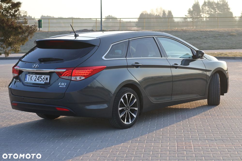 Hyundai i40 1.7 CRDi Comfort + - 8