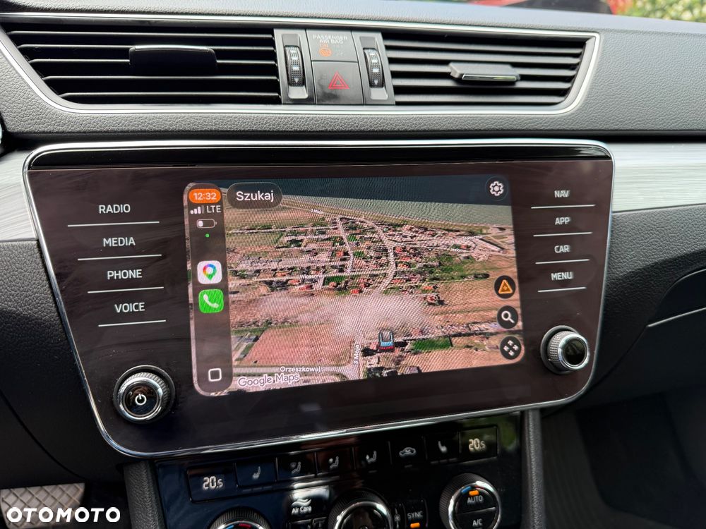 Skoda Superb 2.0 TSI Ambition DSG - 18