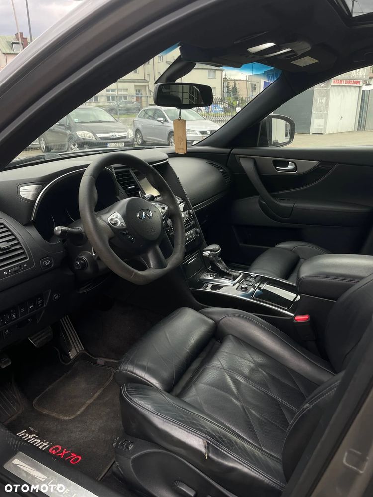 Infiniti Q70 3.7 S Premium - 11