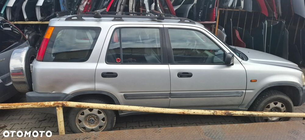 Honda CR-V na części - 1