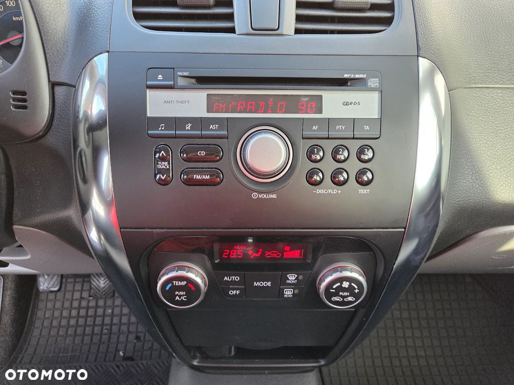 Suzuki SX4 1.6 VVT 4x4 Limited - 13