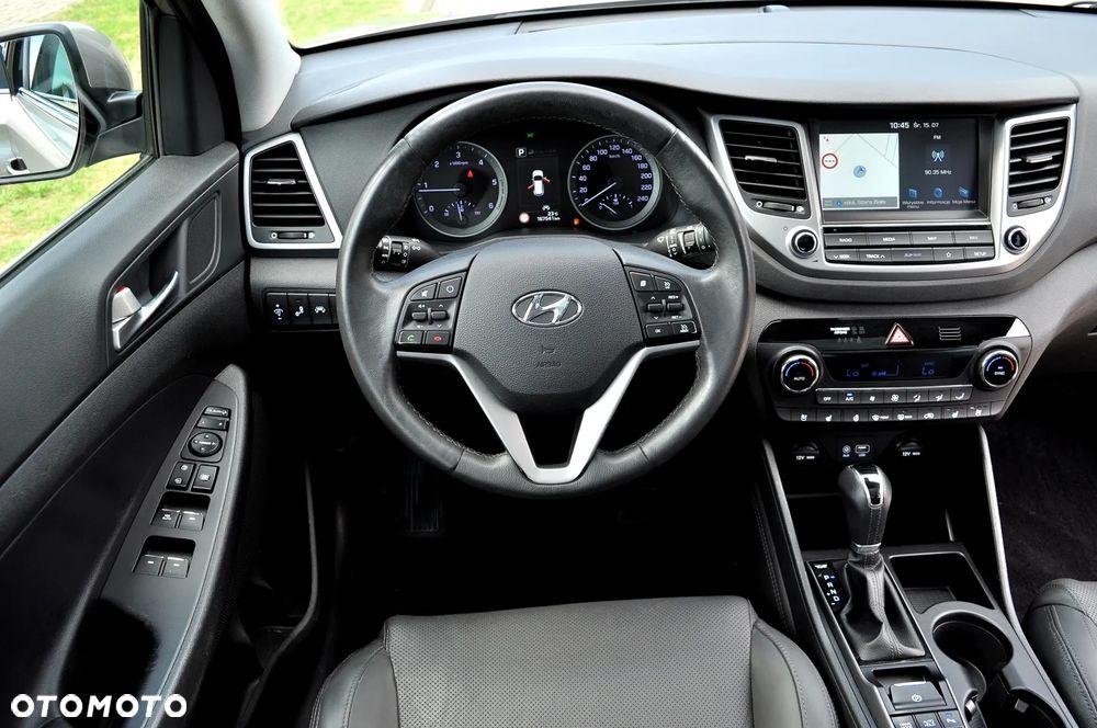 Hyundai Tucson 2.0 CRDI Premium 4WD - 24