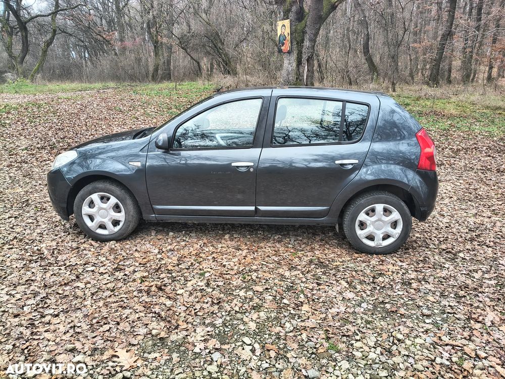 Dacia Sandero 1.2 16V - 6