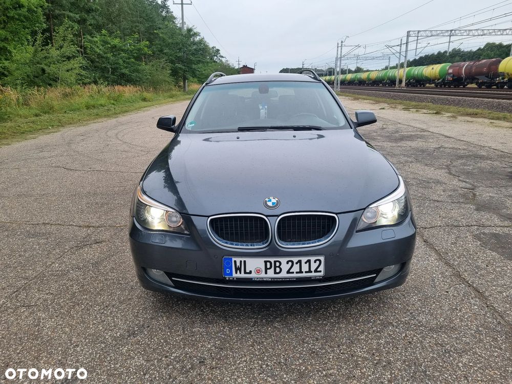 BMW Seria 5 520d Special Edition - 9