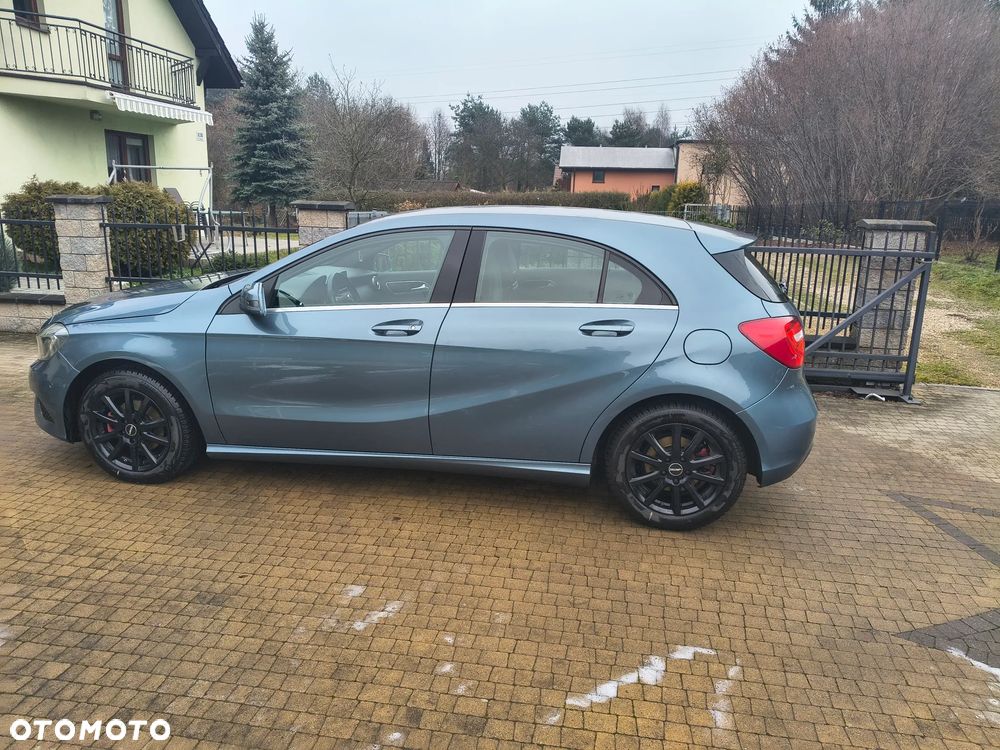 Mercedes-Benz Klasa A 180 CDI (BlueEFFICIENCY) Urban - 4