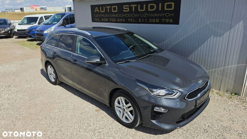 Kia Ceed 1.6 CRDi Platinum Edition - 2