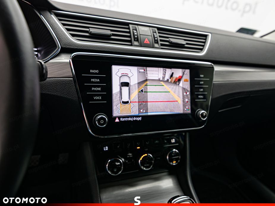 Skoda Superb 2.0 TDI SCR 4x4 Style DSG - 20