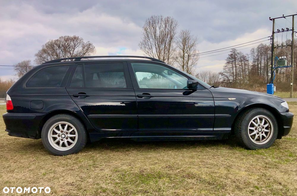 BMW Seria 3 318i - 8