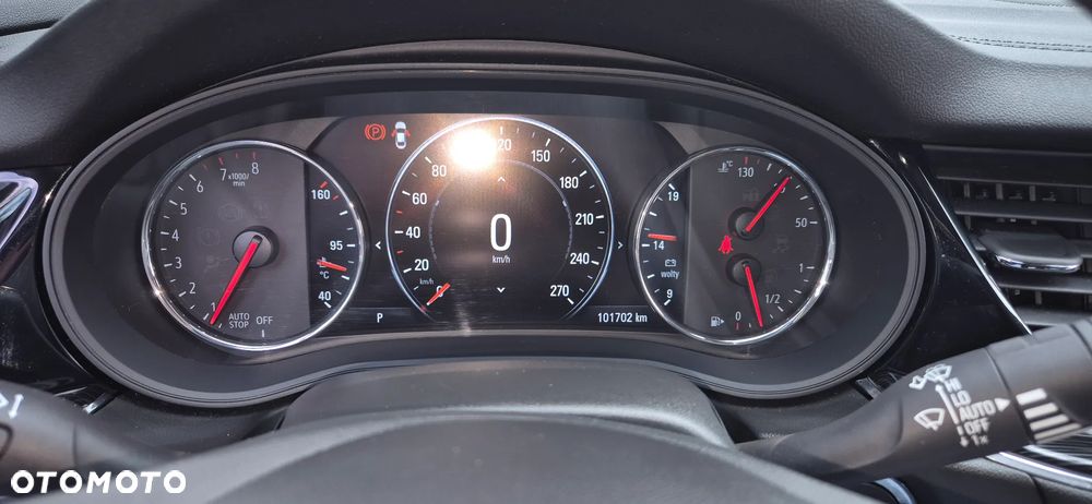 Opel Insignia 1.5 T Elite S&S - 10