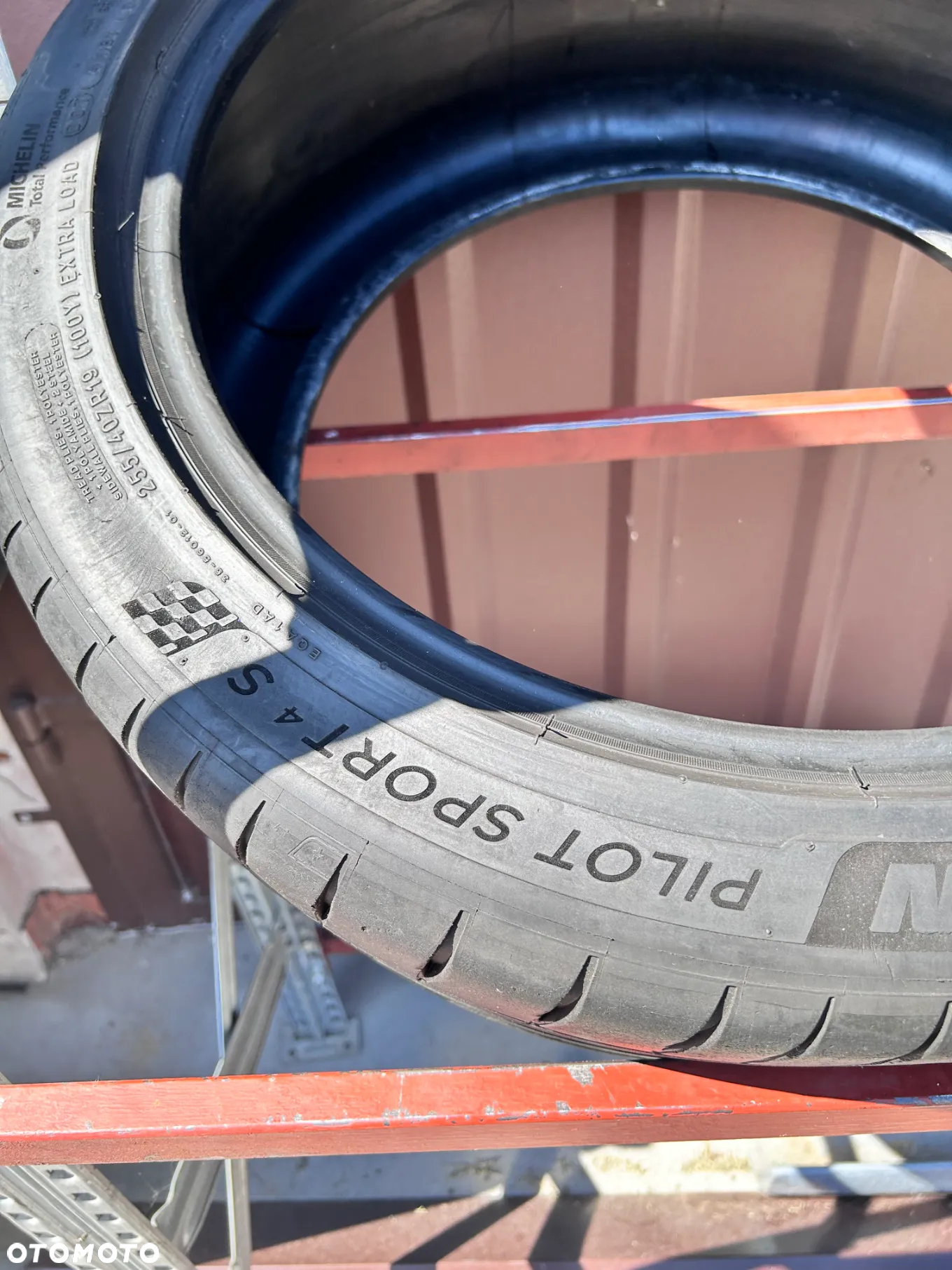 MICHELIN 2x 255/40/ zr 19  100Y  2x275/40/ ZR 19  105Y  XL - 12
