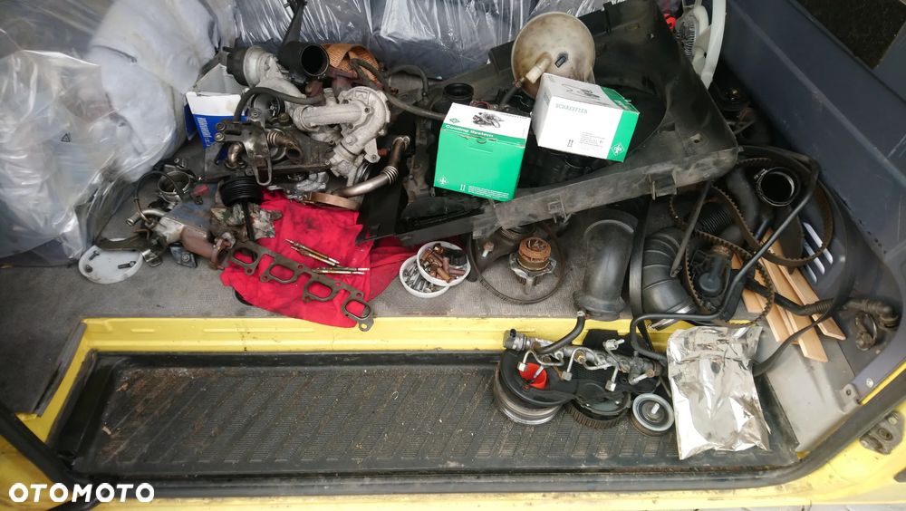 Volkswagen Crafter - 2