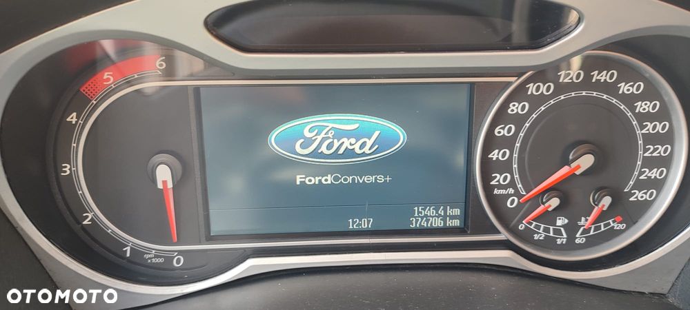 Ford Mondeo - 22