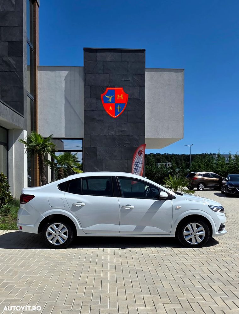 Dacia Logan TCe 90 MT5 Essential - 6