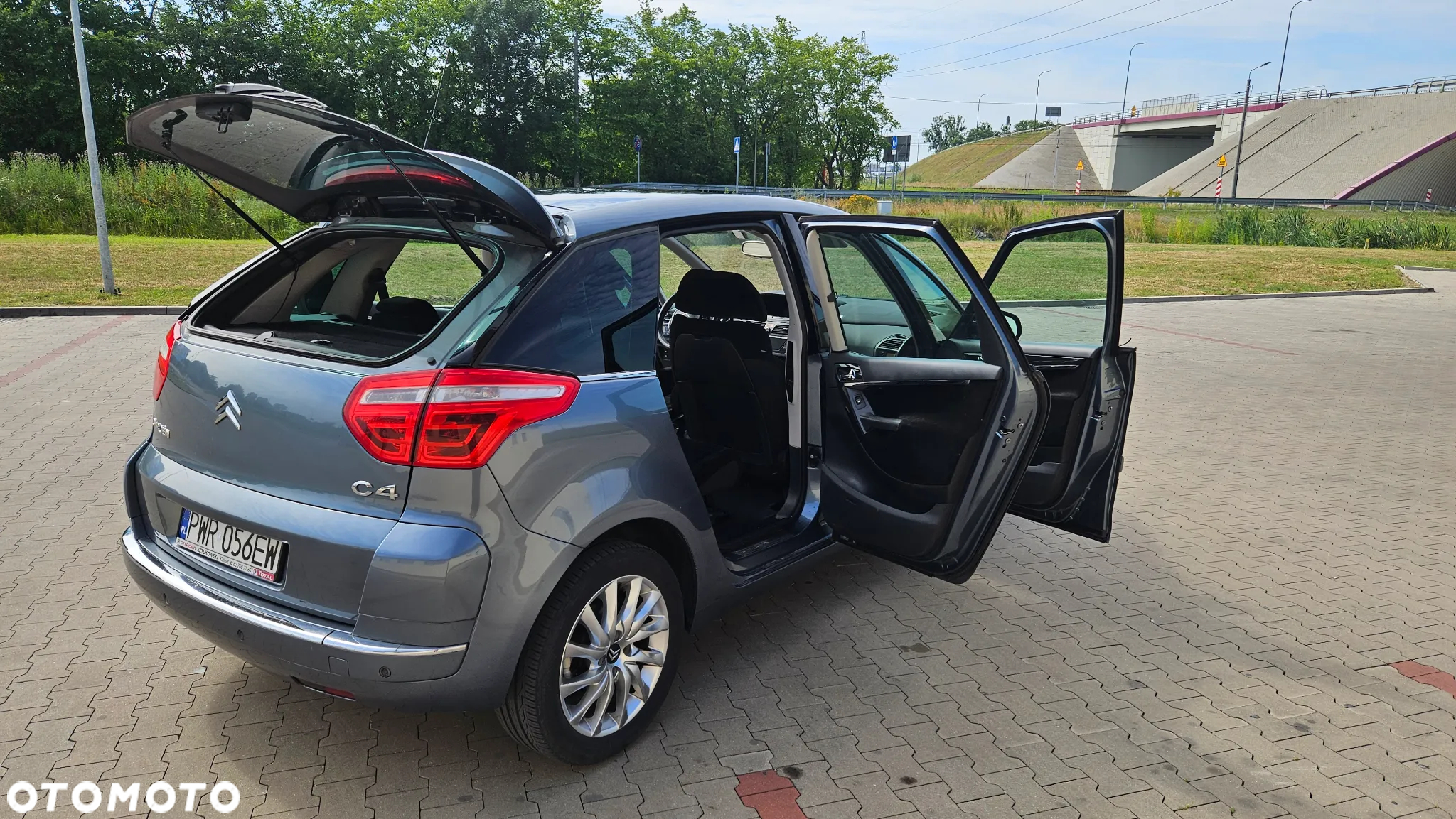 Citroën C4 Picasso 2.0 HDi FAP EGS6 Exclusive - 19