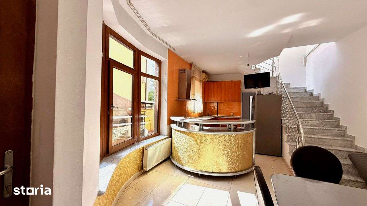 APARTAMENT TIP CASĂ | 3 DORMITOARE — fotografia 1