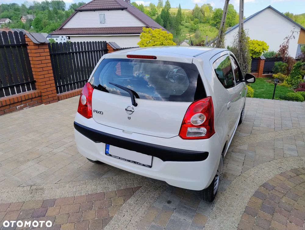 Nissan Pixo - 4