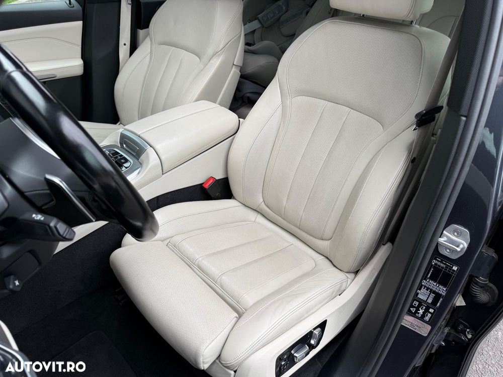 BMW X5 xDrive30d - 14