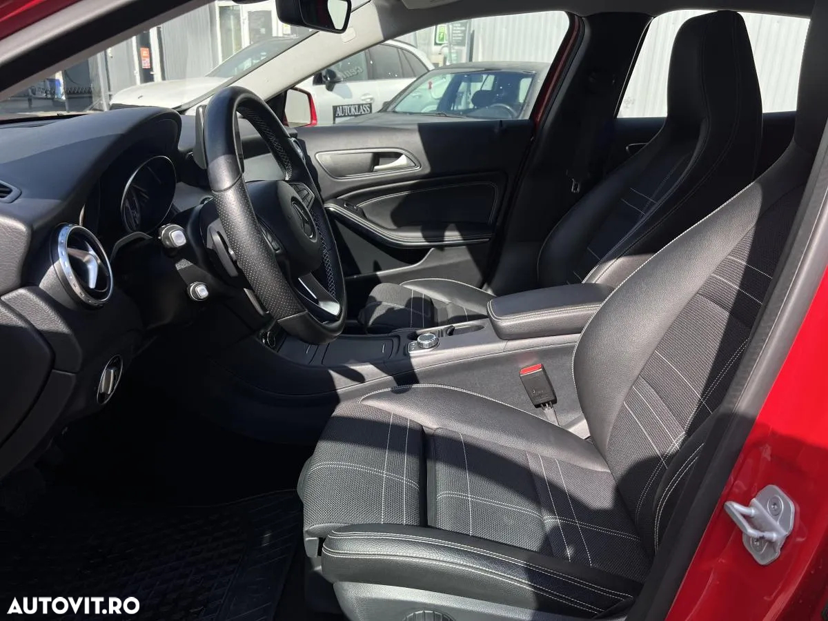 Mercedes-Benz GLA 200 d 4MATIC Aut. - 10