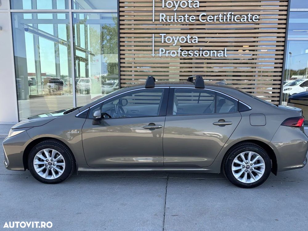 Toyota Corolla - 4