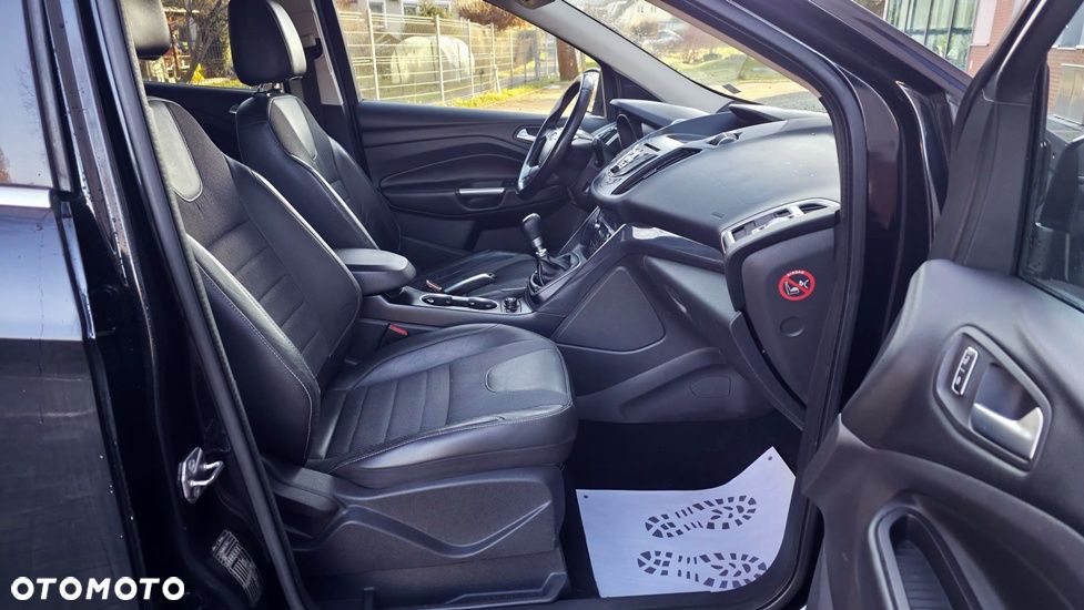 Ford Kuga 2.0 TDCi 4WD Titanium Plus - 14