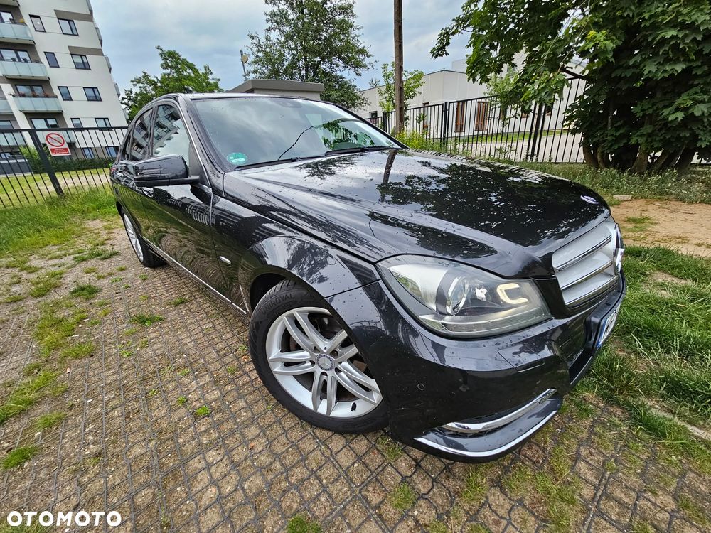 Mercedes-Benz Klasa C - 16
