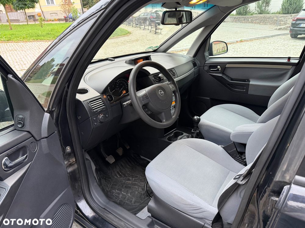 Opel Meriva 1.8 16V Easytronic Cosmo - 8