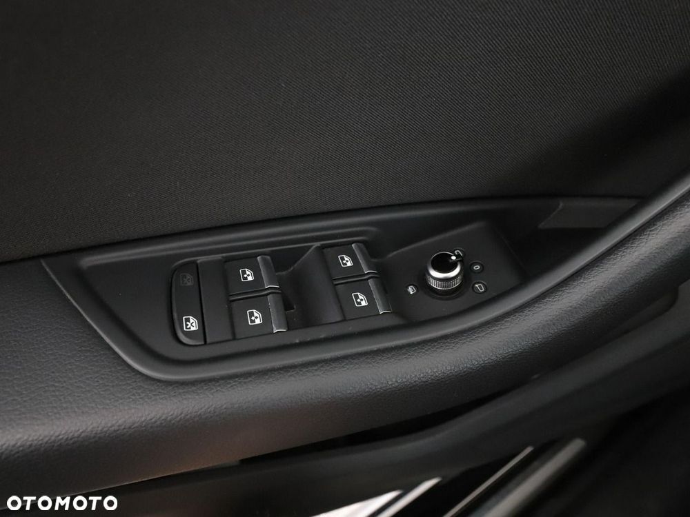 Audi A4 Avant 35 TDI mHEV Advanced S tronic - 40