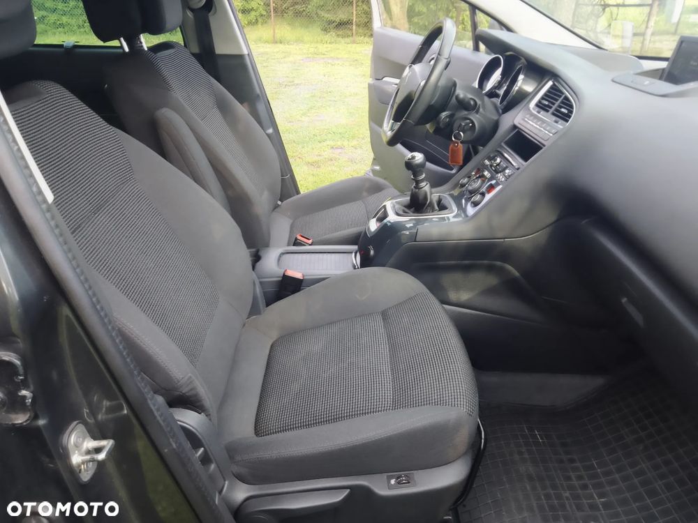 Peugeot 5008 2.0 HDi Family 7os - 36
