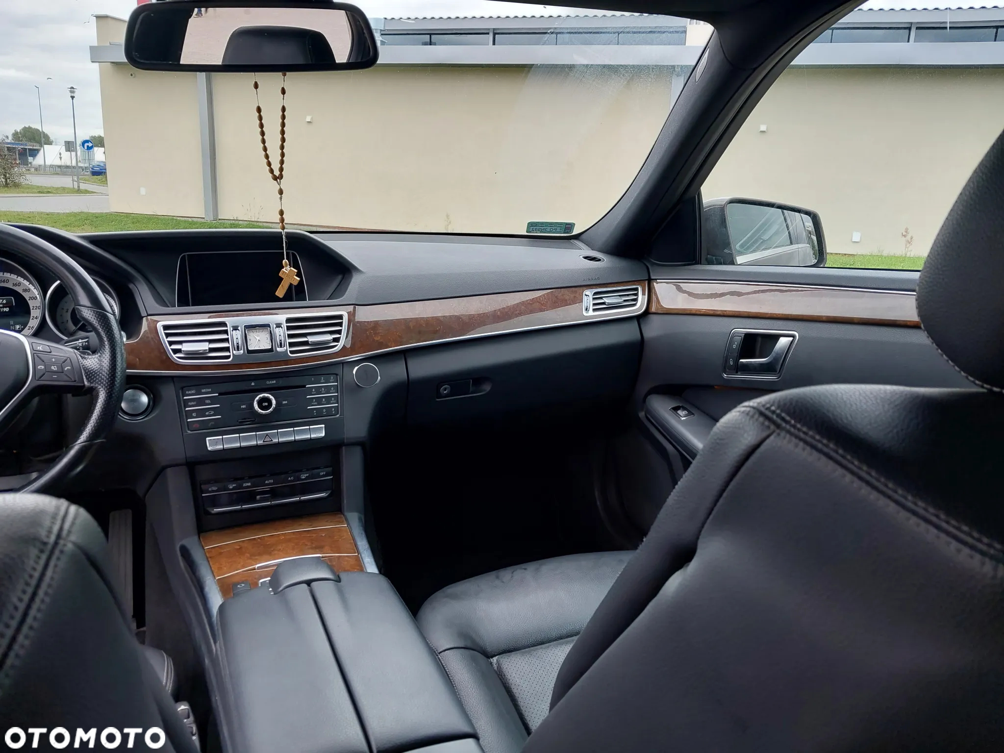 Mercedes-Benz Klasa E 250 Avantgarde - 16
