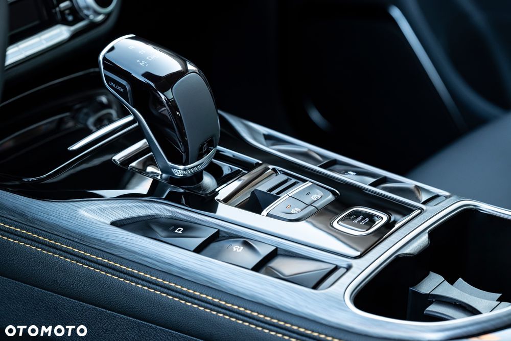 Bestune T77 1.5T Business DCT - 28