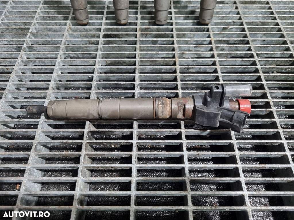 Injector Volvo XC60 2.0 D 2008 - 2013 163CP D 5204 T2 D 5204 T3 (1105) 0445116046 - 3