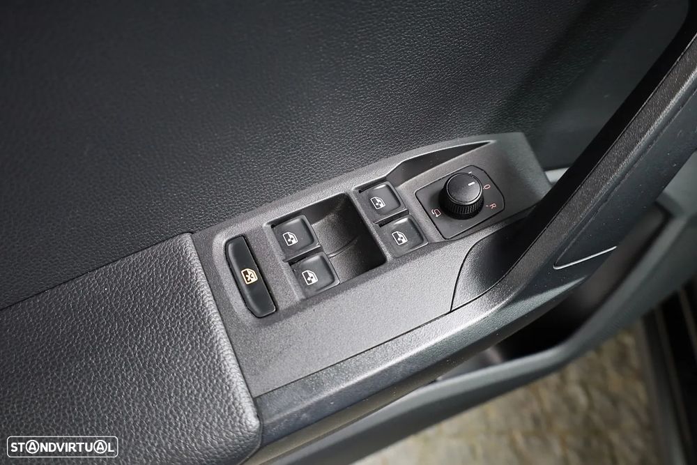 SEAT Arona 1.0 TSI Style - 36