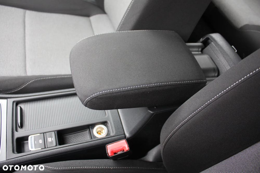 Volkswagen Golf 1.2 TSI MATCH - 13