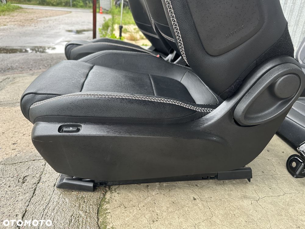 Smart 453 Brabus twingo 3  fotel grzany skórzany  biała nić  oparcie iso fix air bag grzany kanapa tył - 14