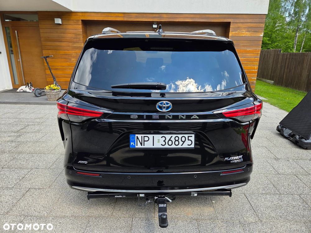 Toyota Sienna 2.7 - 6