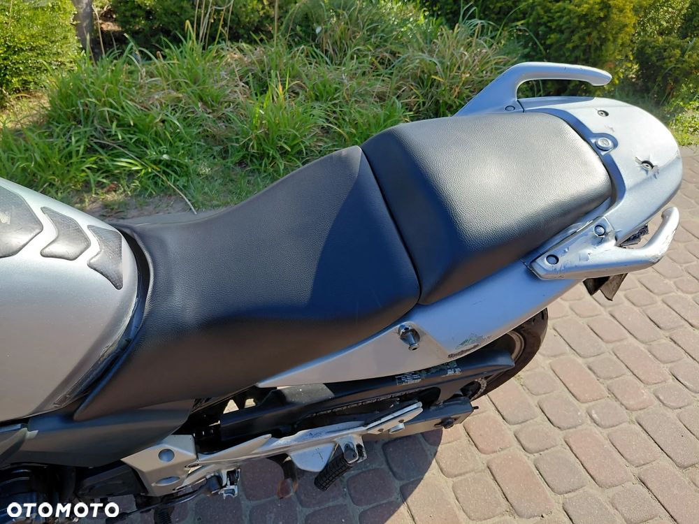 Honda CBF - 22