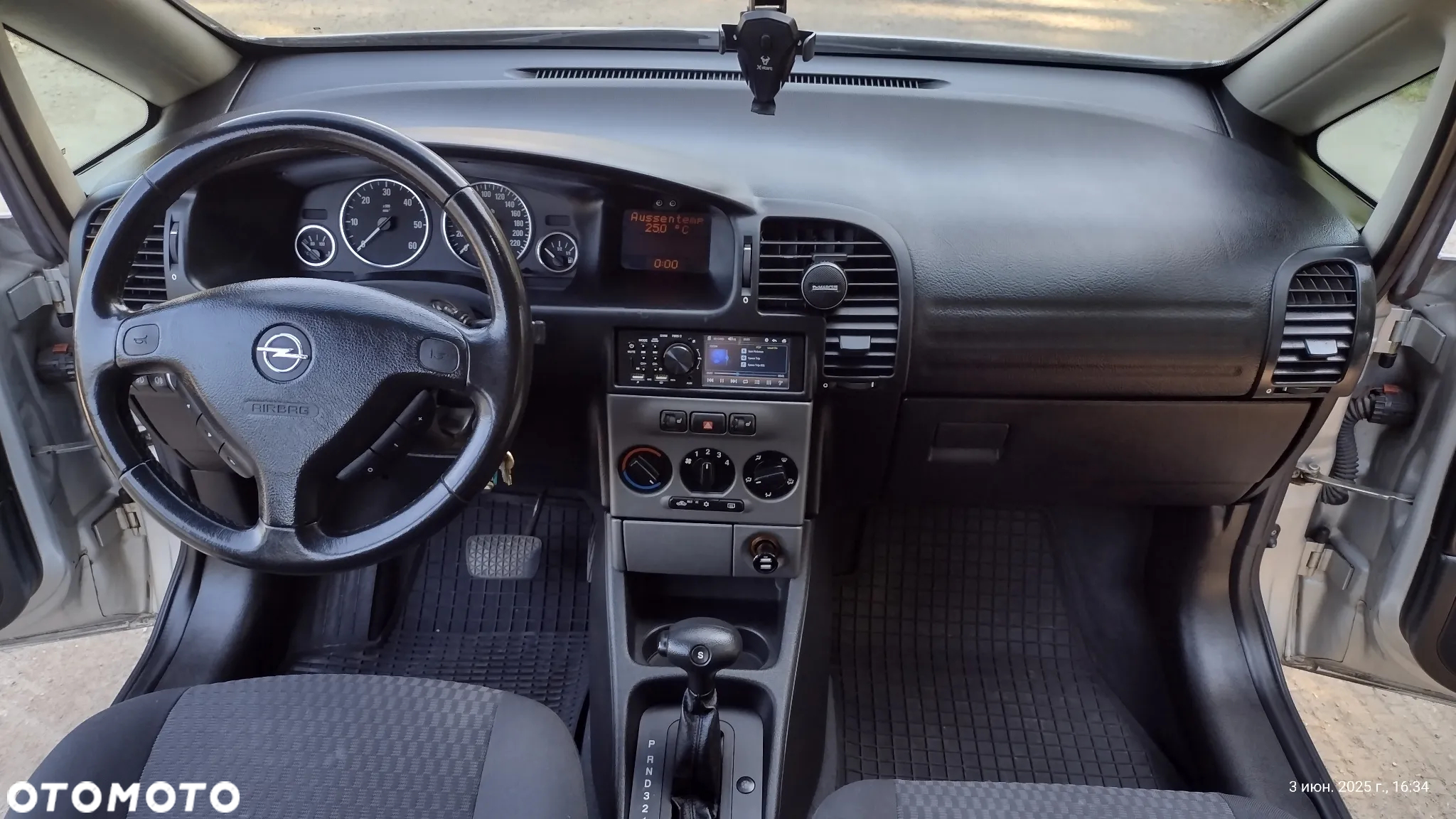Opel Zafira - 14