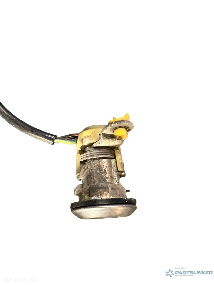 Butuc dreapta fata ISUZU TROOPER II UB 1991 - 2000 - 1