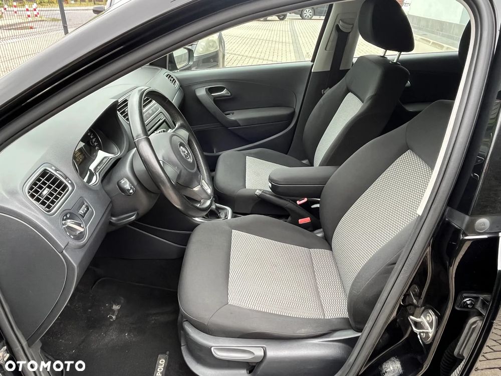 Volkswagen Polo - 11
