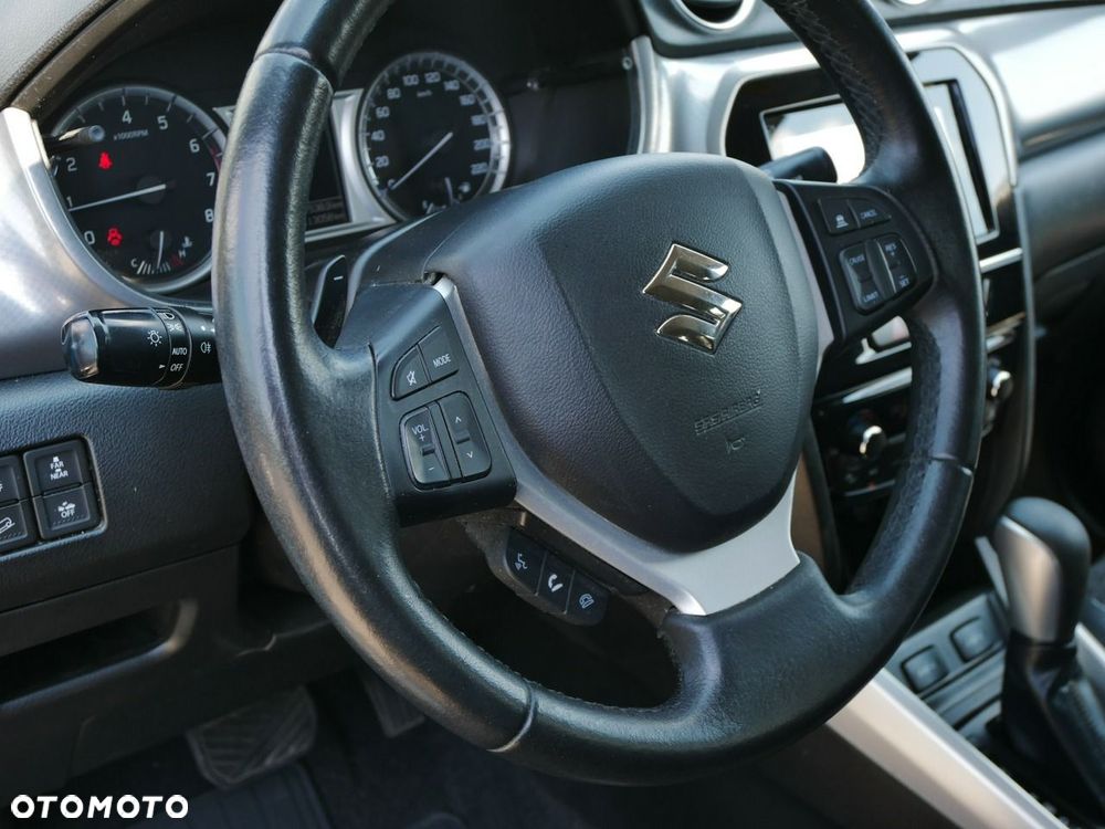 Suzuki Vitara 1.6 XLED 4WD - 19