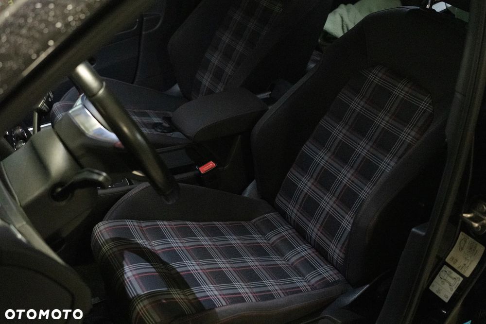 Volkswagen Golf GTI BlueMotion Technology - 8