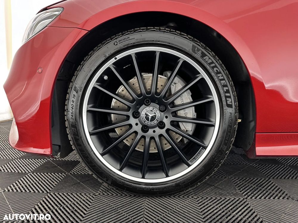Mercedes-Benz E 200 Coupe 9G-TRONIC AMG Line - 8